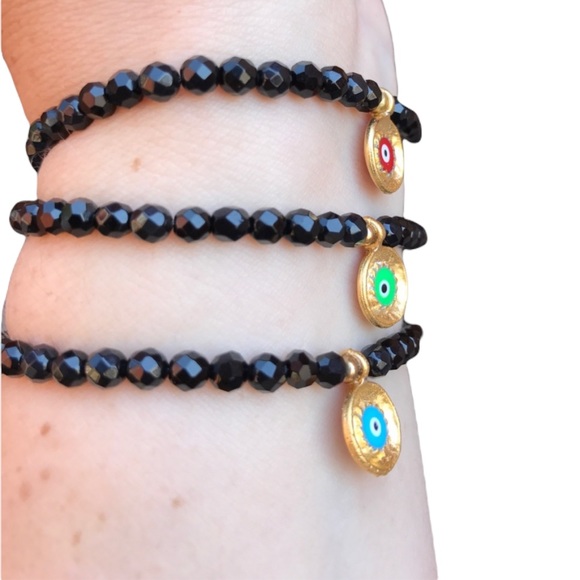 💕HP💕Evil Eye black Beaded stretch Bracelet - Picture 4 of 16